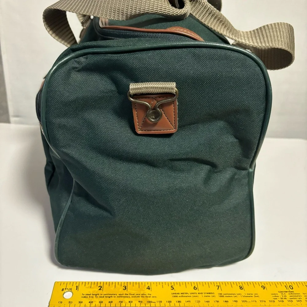 Vtg  Skyway Lg Dark Olive Green Canvas & Leather Travel Duffel Bag luggage…